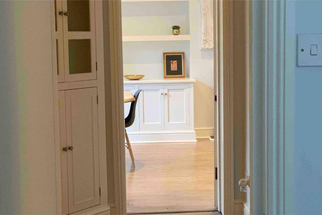 Appartamento Beautiful 2 Bed/ 2 Bath Notting Hill Garden Flat Londra Esterno foto