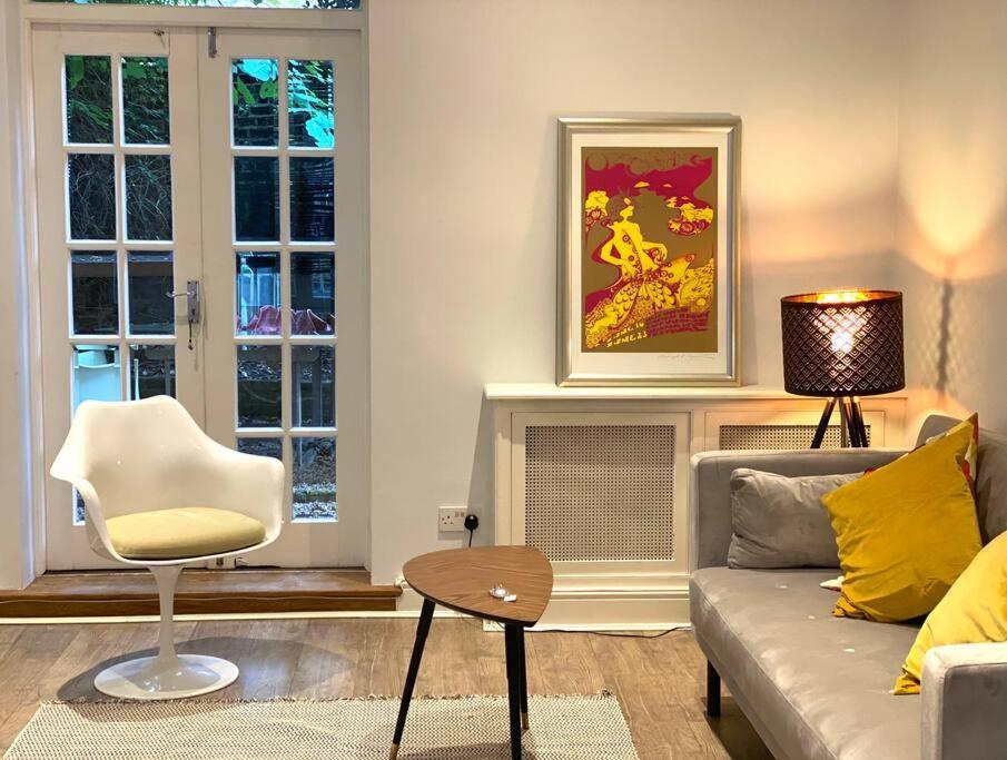 Appartamento Beautiful 2 Bed/ 2 Bath Notting Hill Garden Flat Londra Esterno foto